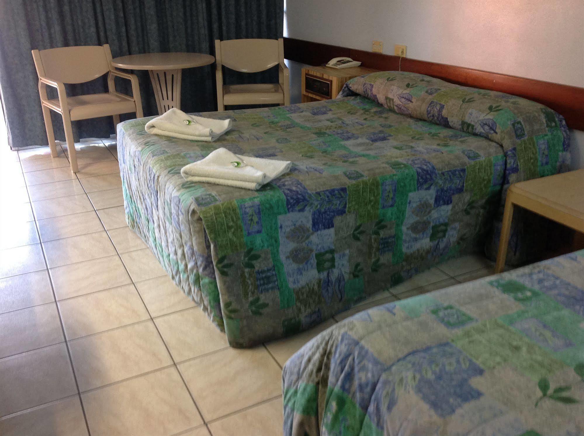 Palms Motel Ντάρβιν Εξωτερικό φωτογραφία
